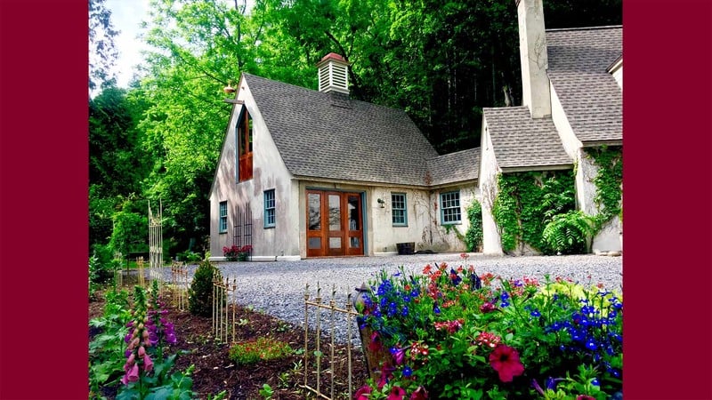 Glen Hollow Guest Cottage