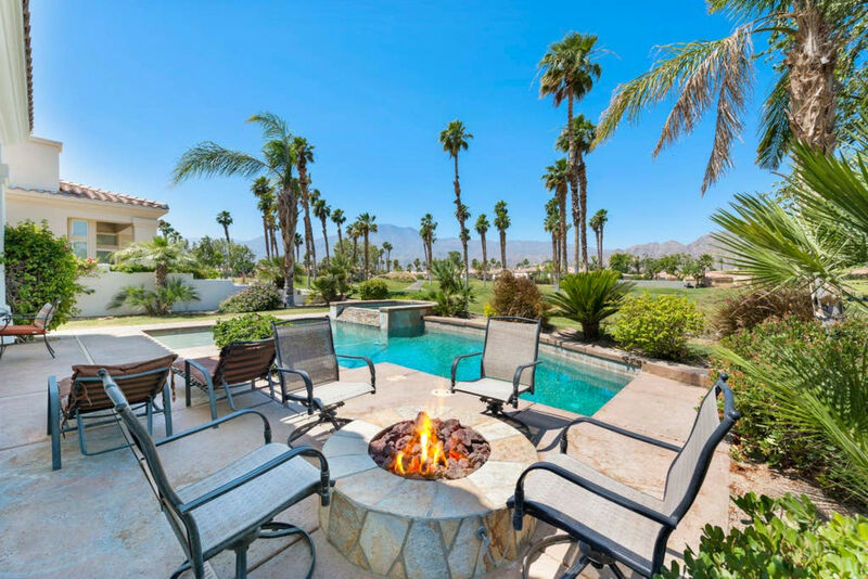 Palm Springs group vacation homes