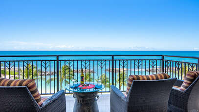You can't beat the Ocean view in this amazing 2 bed, 2 bath Condo.