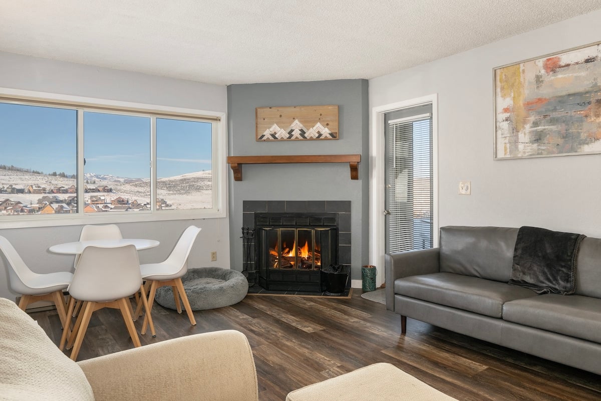 Summit Unit 1103