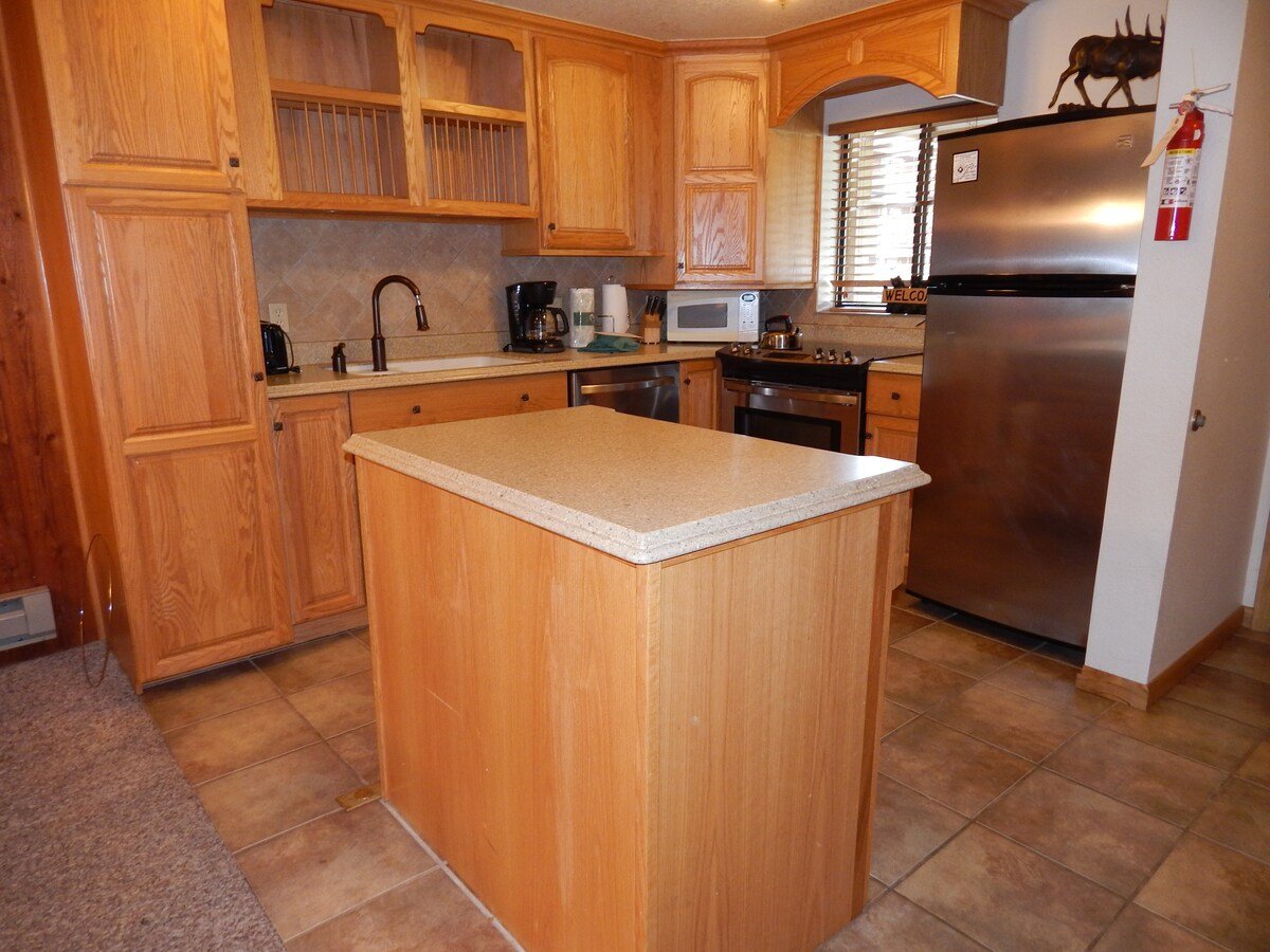 Beaver Village Unit #1812
