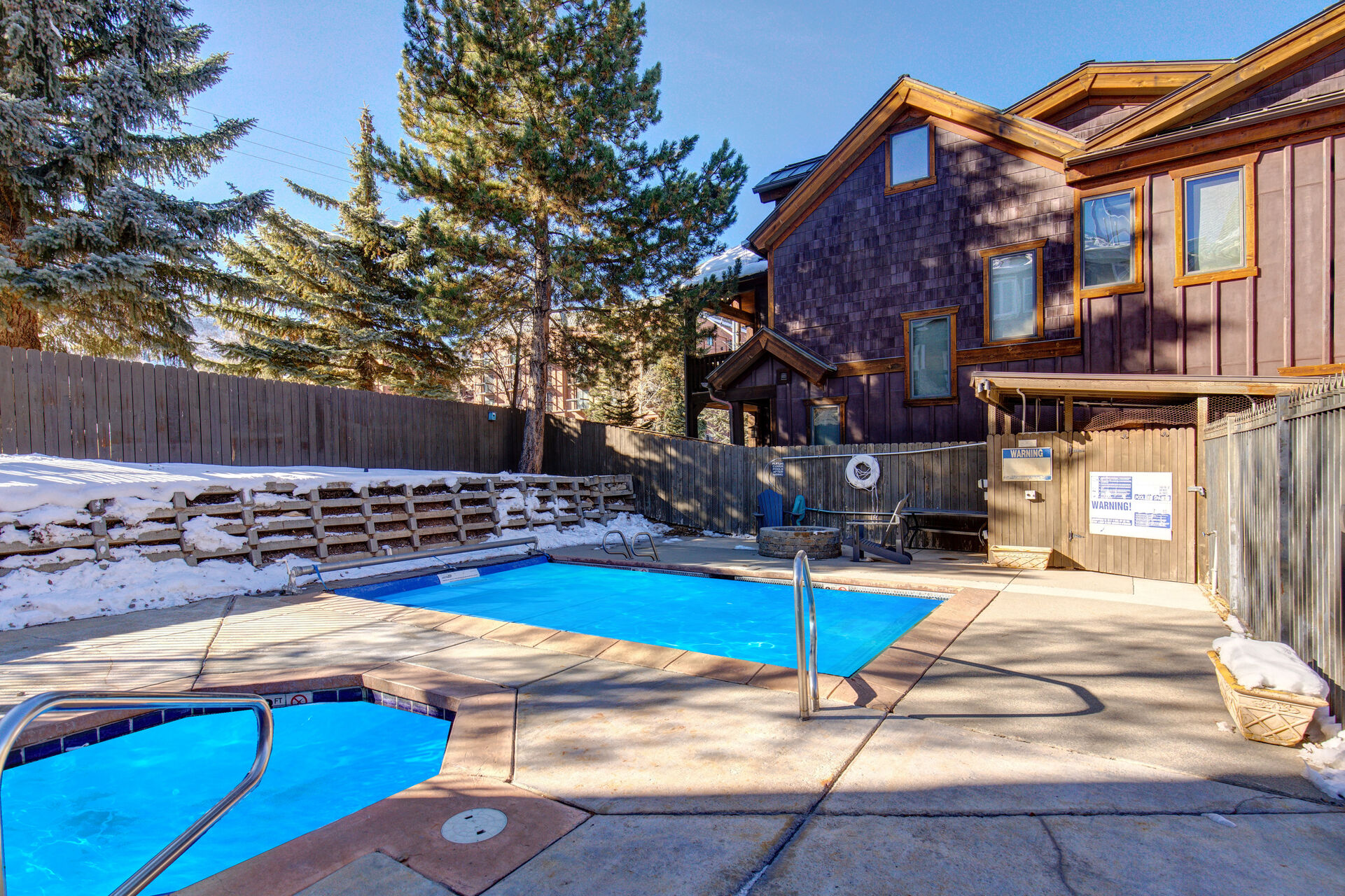 Communal Pool and Hot Tub