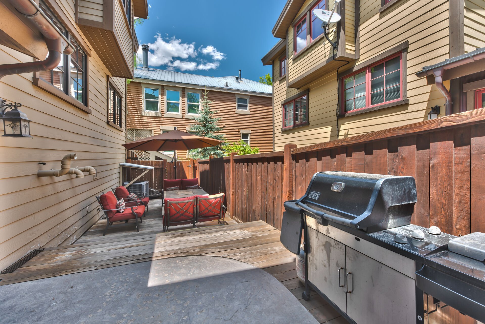 Back Patio with Private Hot Tub, BBQ, and Outdoor Dining