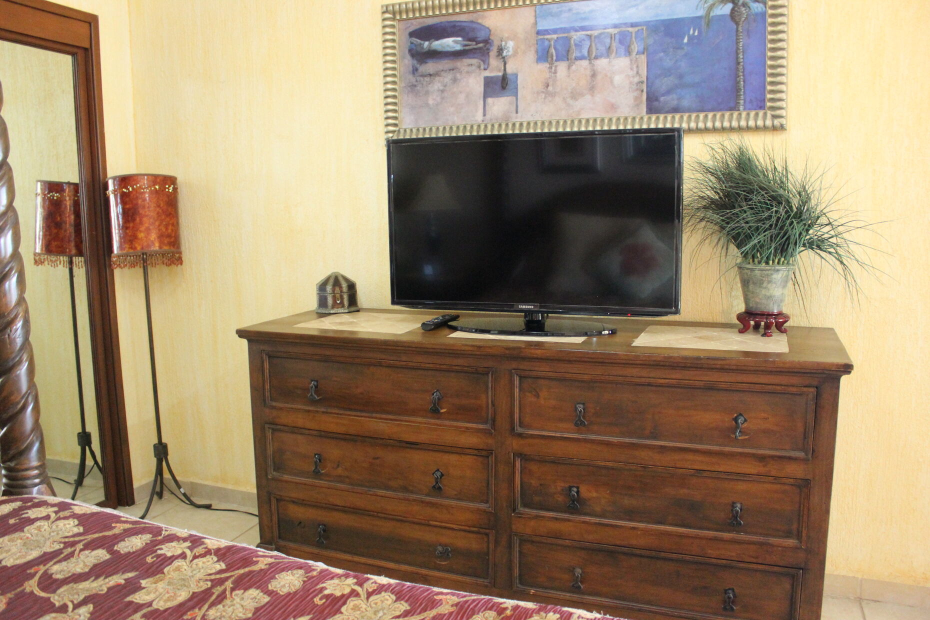 master bedroom tv