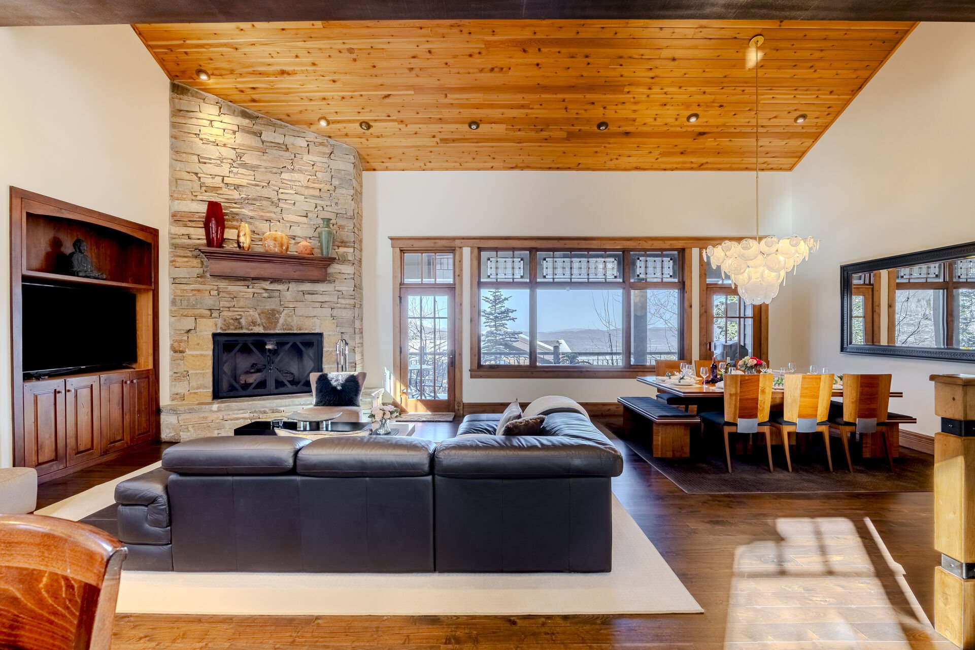 Vaulted Wood Plank Ceiling and Amazing Views