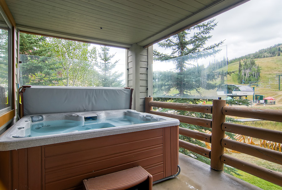 Private hot tub at Mont Cervin 201 - Deer Valley