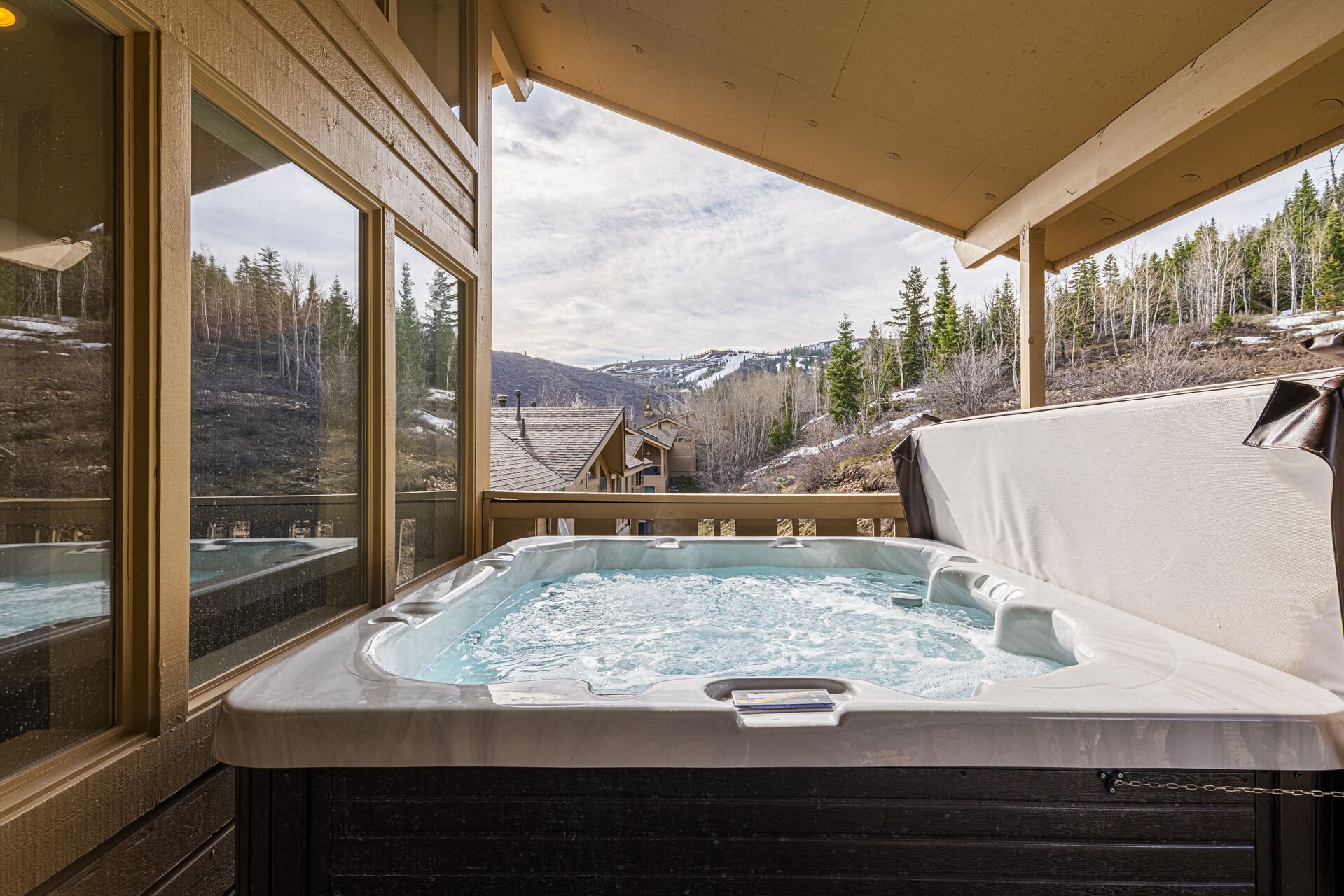 Private hot tub on Upper Level back deck Private hot tub on Upper Level back deck
