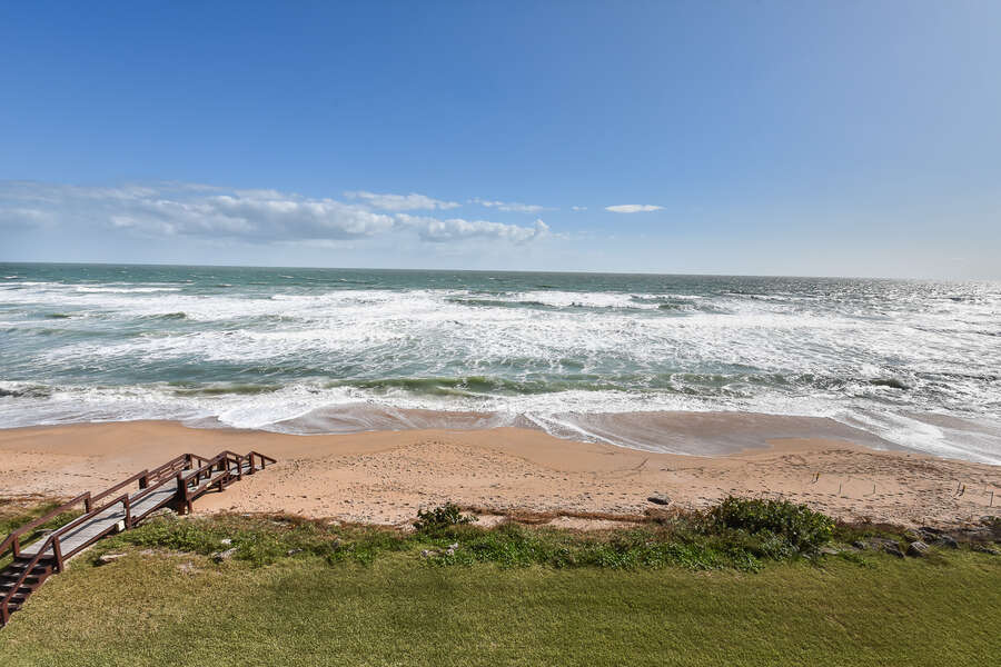 Sit back, relax and enjoy the oceanfront views!
