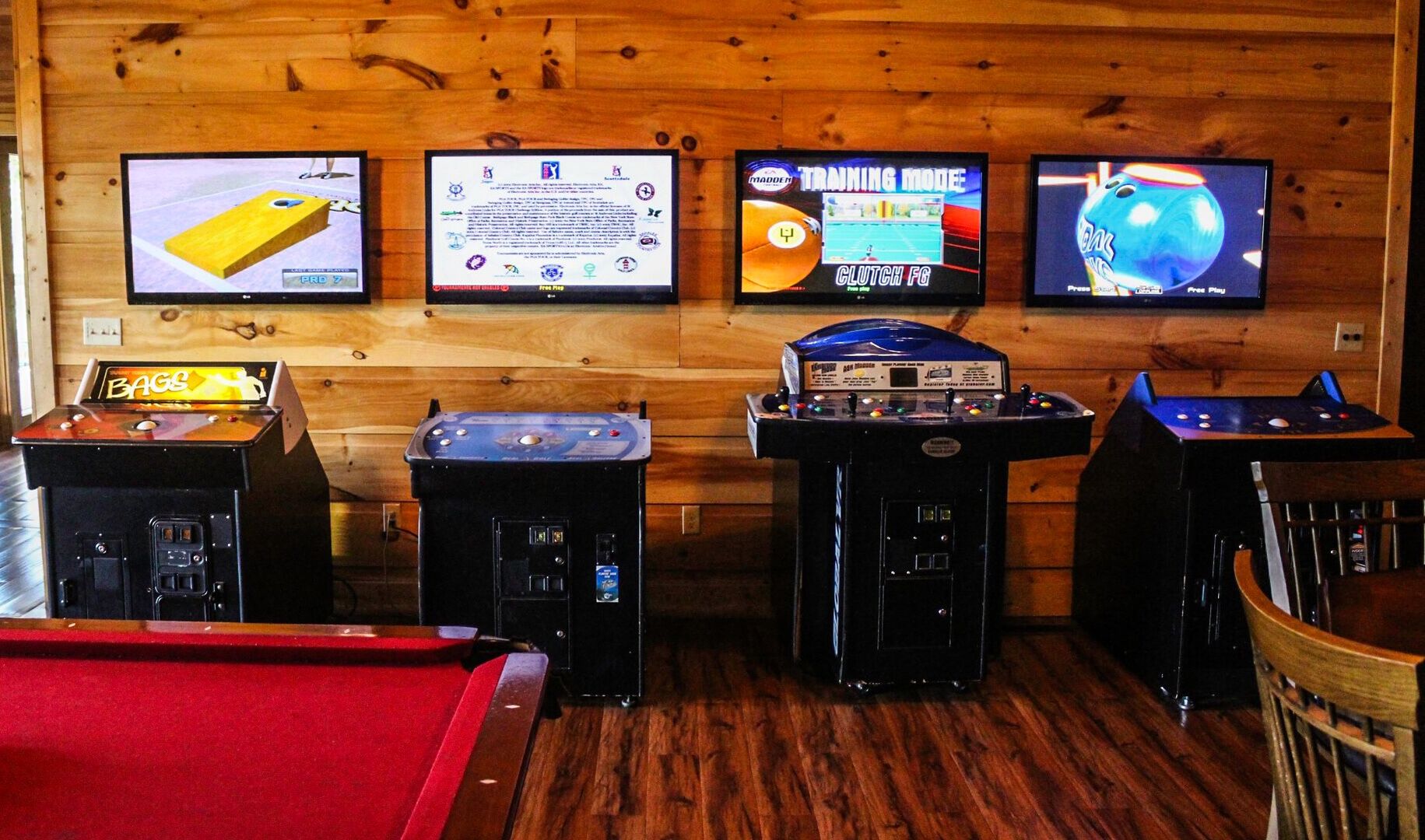 Image of Arcade Games in the Game Room.