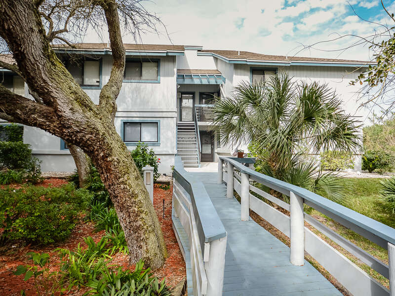Walkway to this New Smyrna Beach vacation rental.
