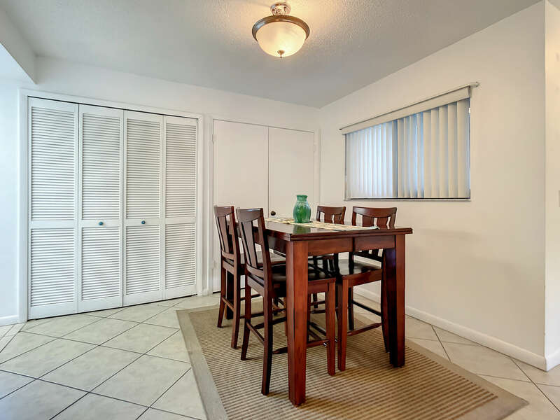 Dining room with seating for 4.