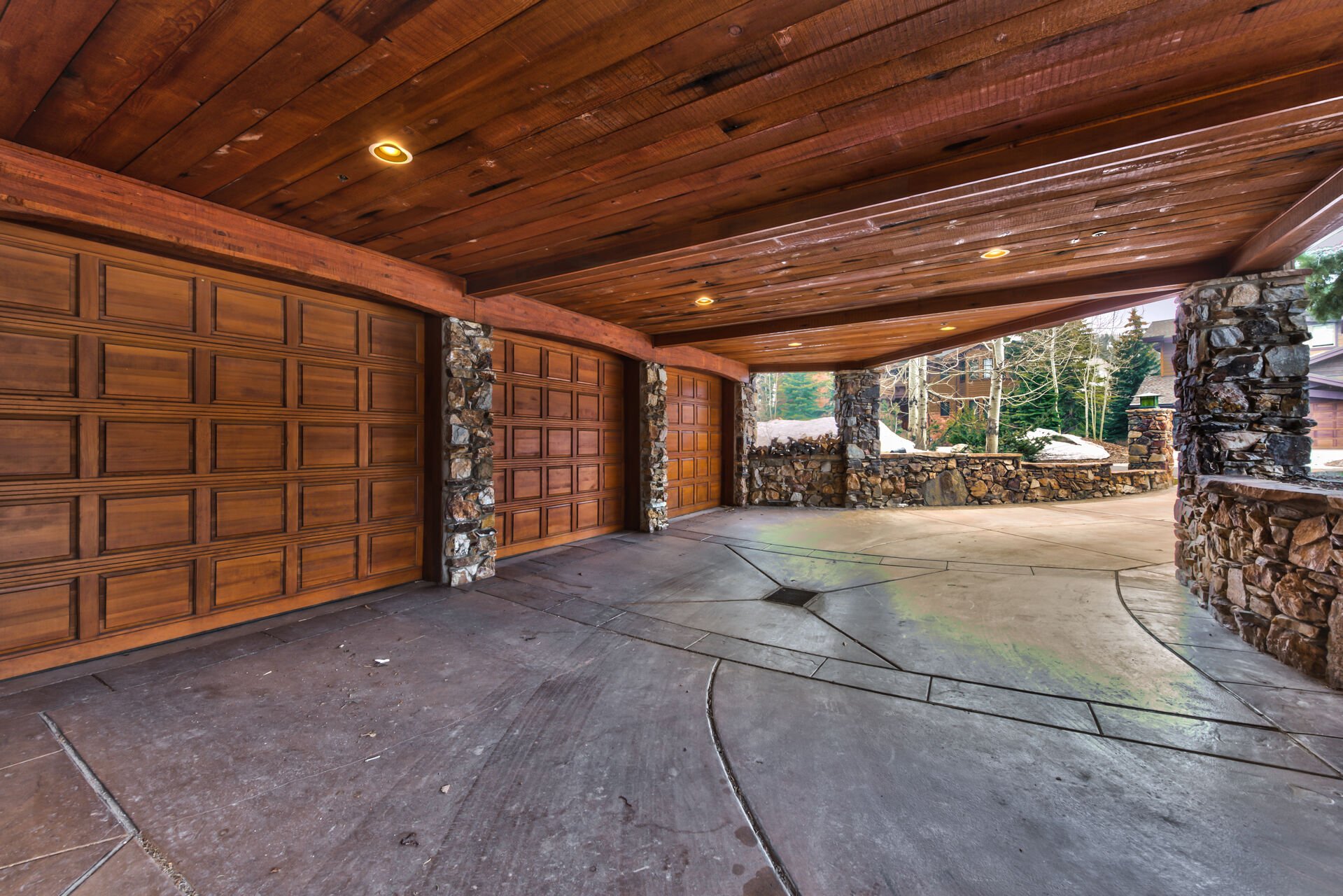 Garage Access from Driveway