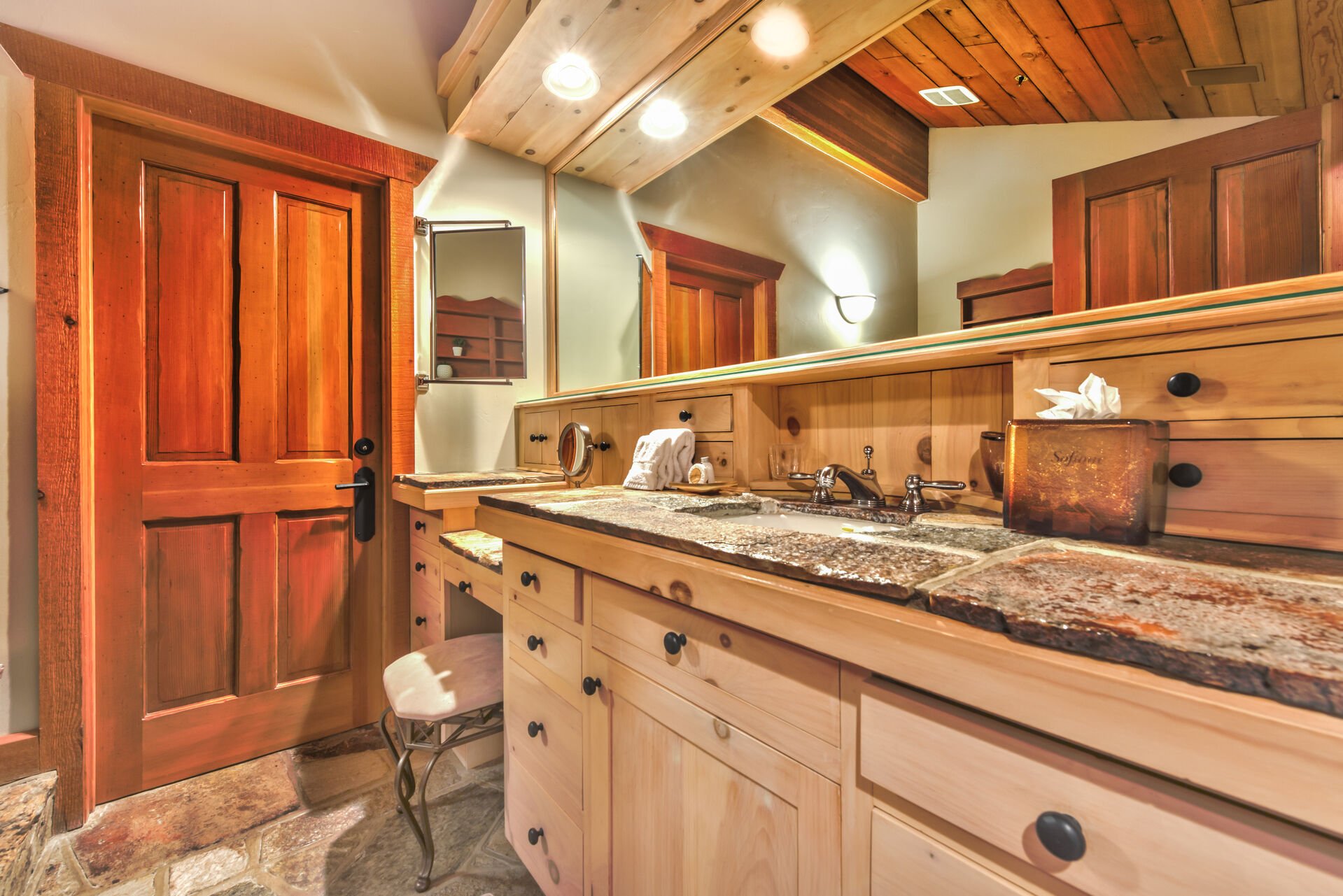 His or Her Master Bathroom with Walk-In Closet, Large Jetted Tub