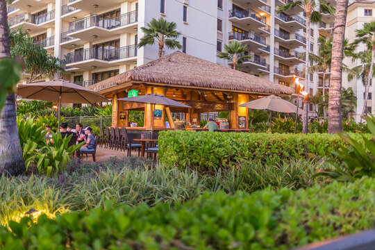 Beach Side Bar near our Villa for Rent on Honolulu