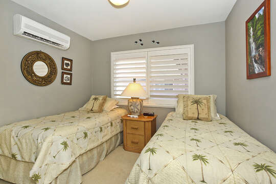 Third Bedroom Features Two Twin-Sized Beds.