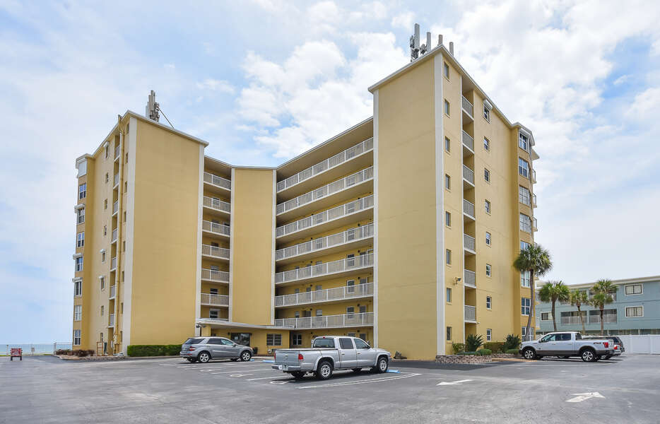 View of the complex this private condo in new Smyrna Beach from So. Atlantic Ave.