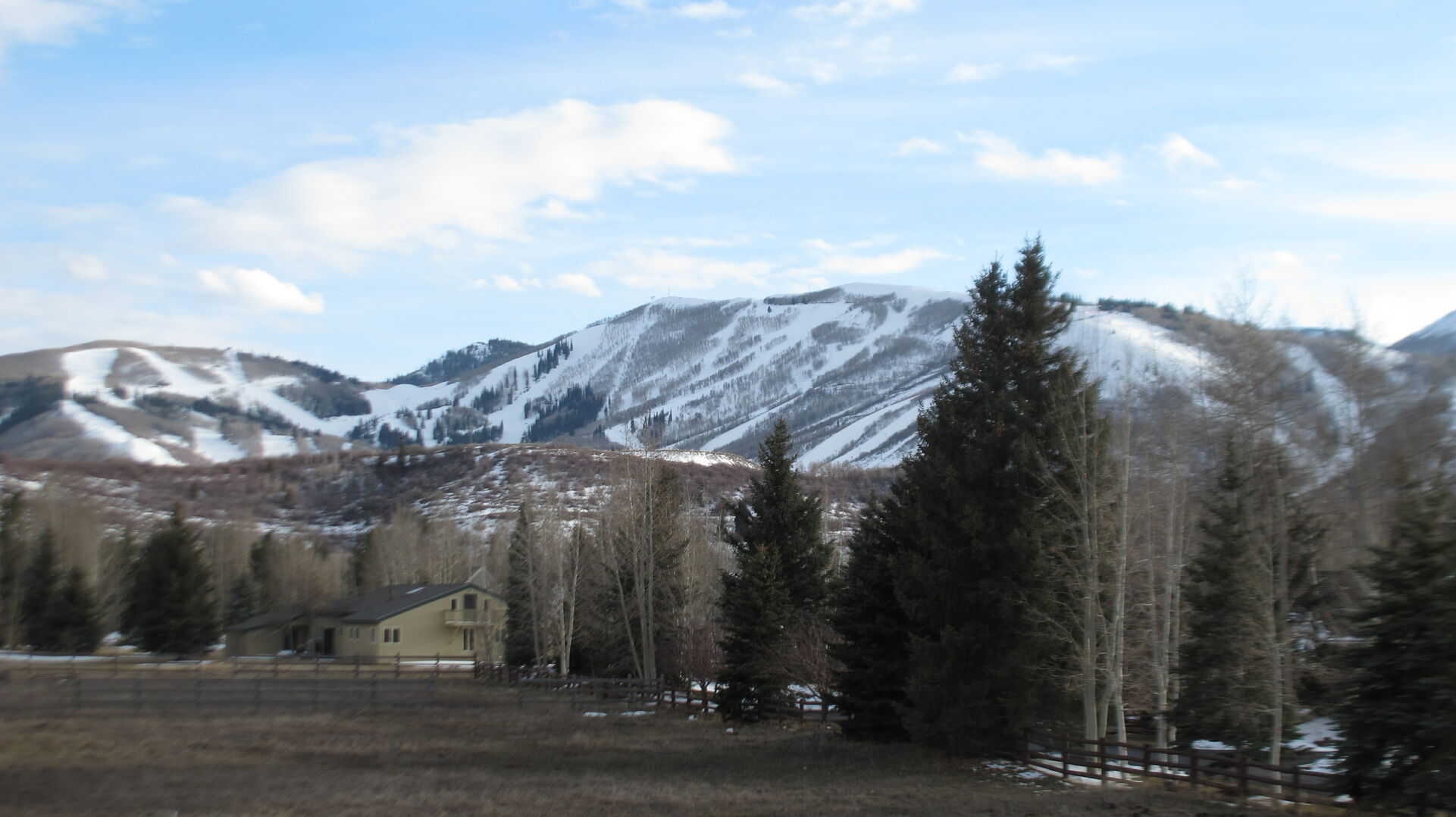 View in spring, never a bad time of year and always something to do. Hike, Bike, Ski, Relax, Hot air ballooning, Horseback