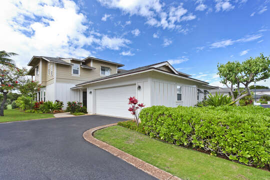 The Garage and Driveway Attached to the Ko Olina Condo.
