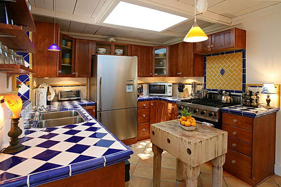 Custom designed kitchen with Viking stove