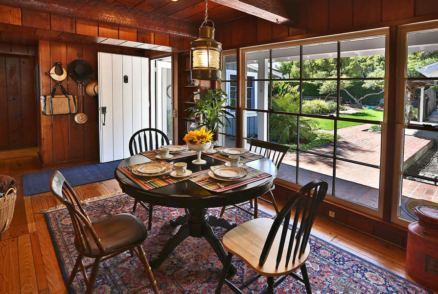 Breakfast Room with courtyard views
