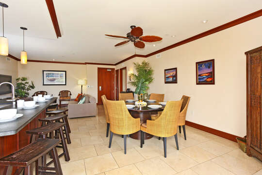Breakfast Bar and Dining Area in our Oahu Vacation House Rental