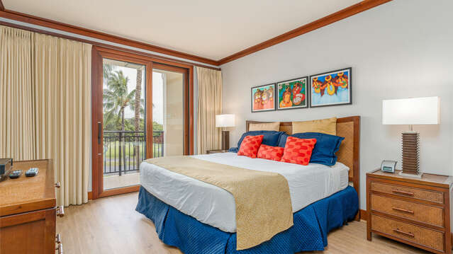 Primary bedroom with private lanai