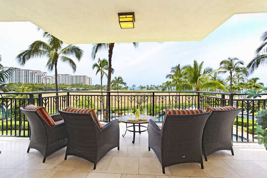 Lanai with Seating for four