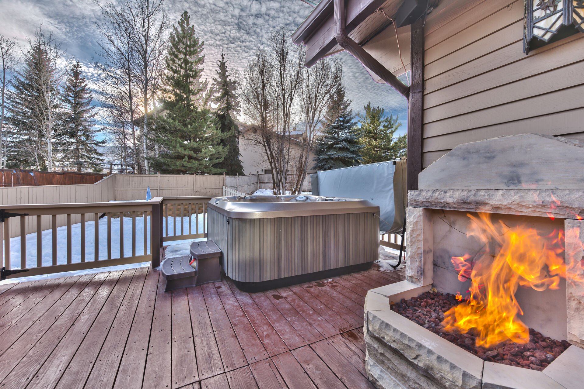 Fire pit and hot tub with Park City Mountain views