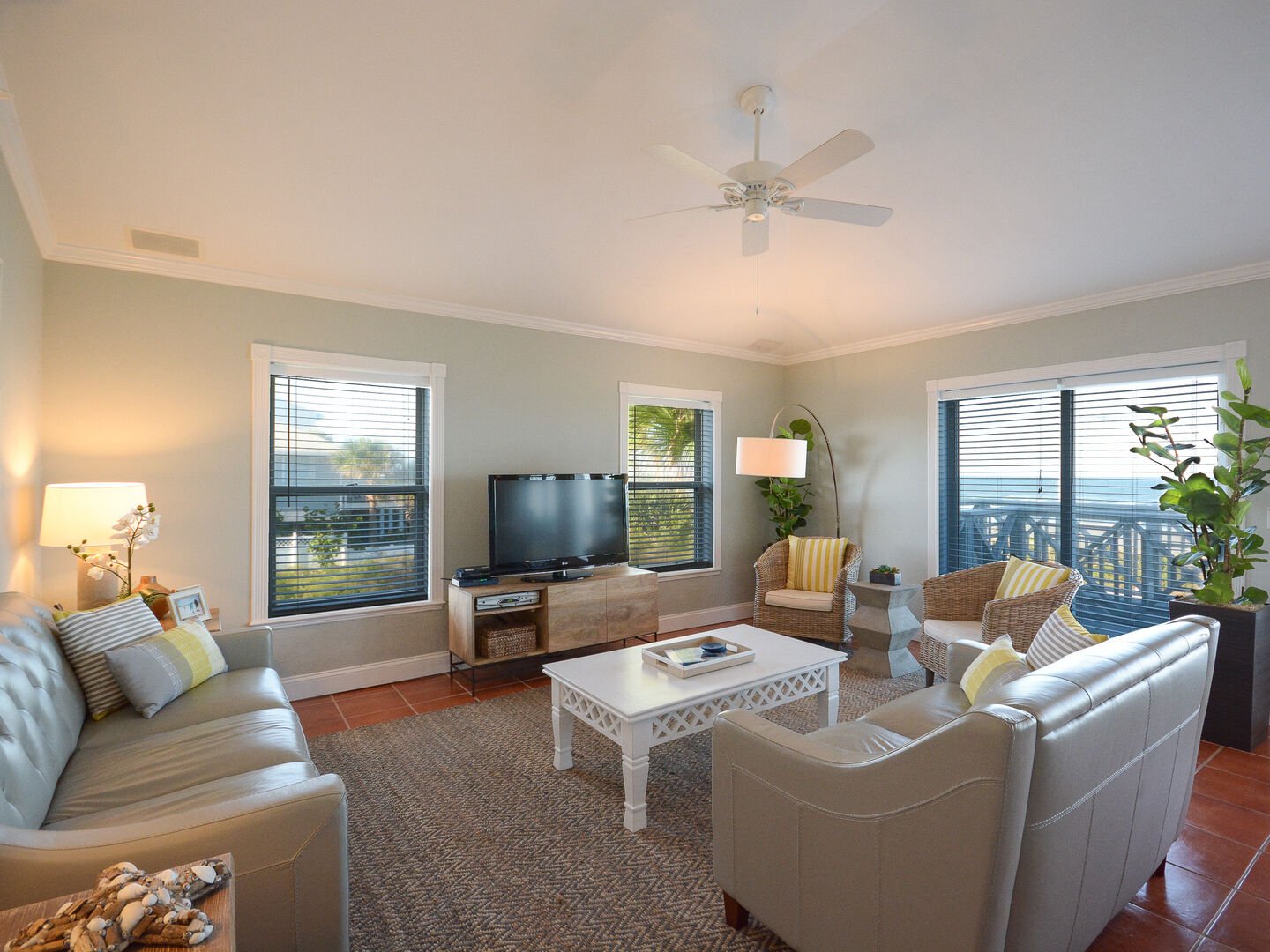 Take in the oceanfront views from the living room featuring flat screen TV, DVD and CD/Stereo system.