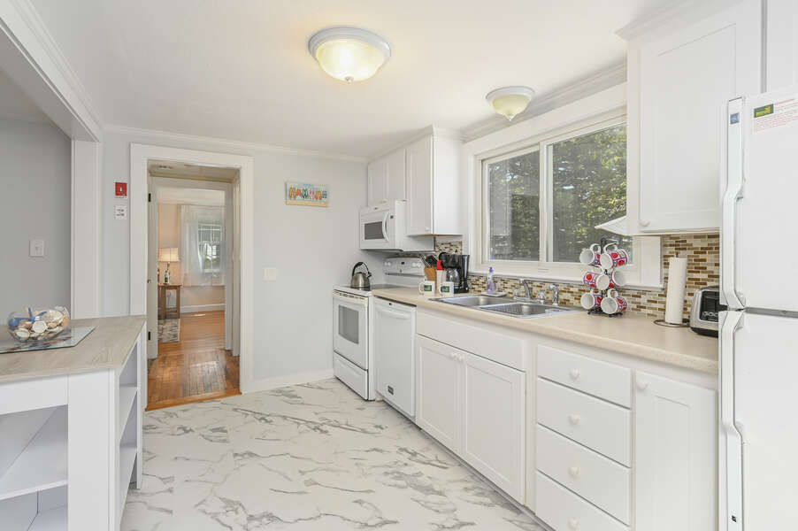 New remolded and updated kitchen - 54 Hiawatha Road Harwich Port Cape Cod New England Vacation Rentals