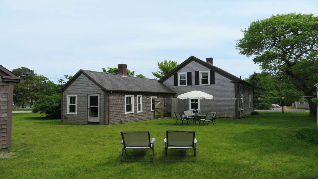 Large back yard for the kids to play and the adults to relax! - 38 Pleasant Street Harwich Port Cape Cod New England Vacation Rentals