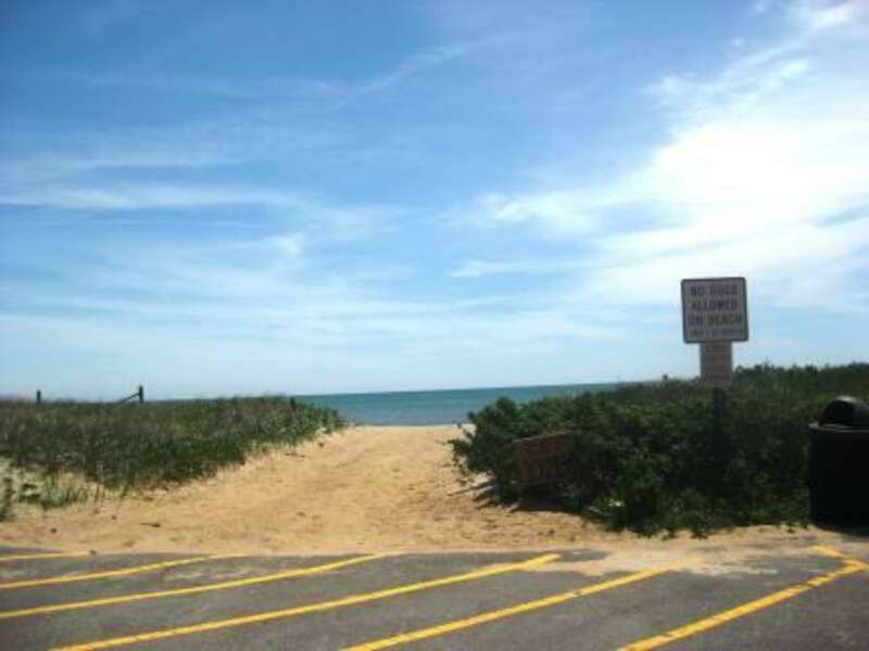 Entrance Pleasant Street Beach from road - Chatham Cape Cod New England Vacation Rentals