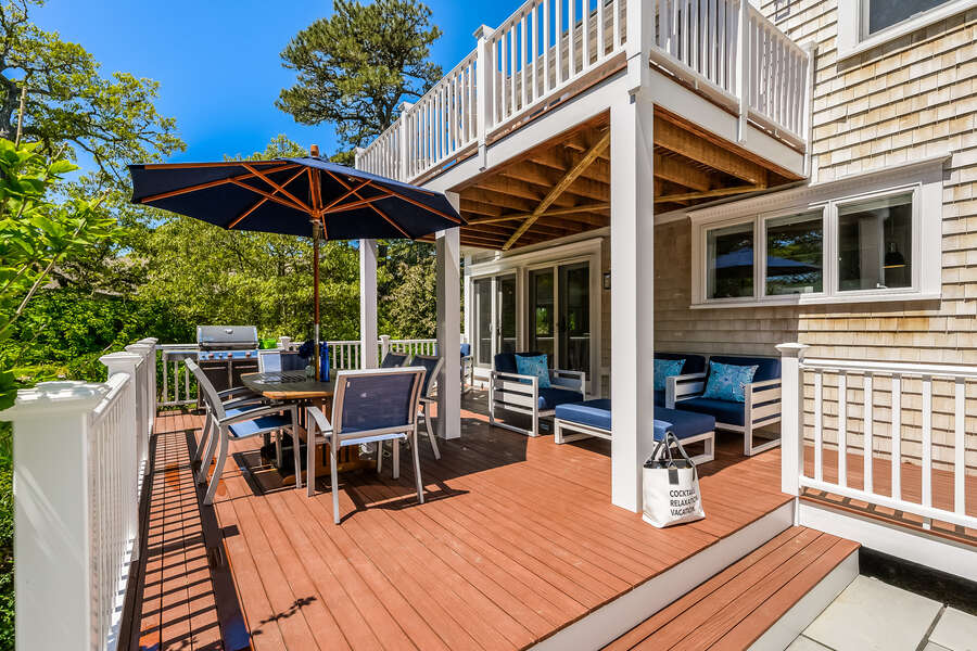 Large deck for entertaining at 93 Bucks Creek Road Chatham Cape Cod New England Vacation Rentals
