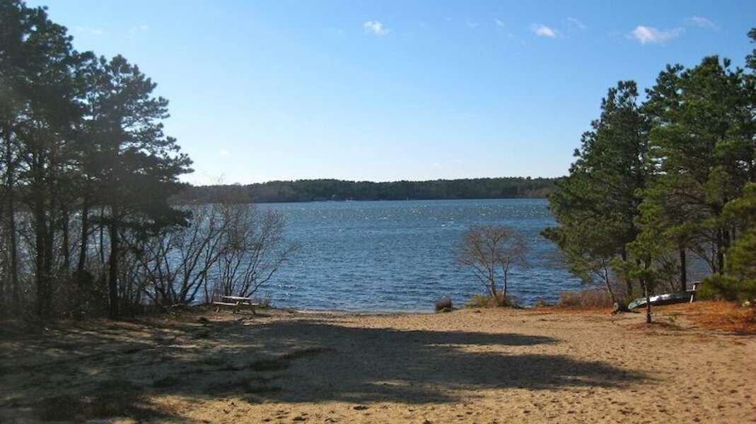 Seymour Pond only a 2 min walk, grab the kayak and enjoy the outdoors! - Brewster Cape Cod New England Vacation Rentals
