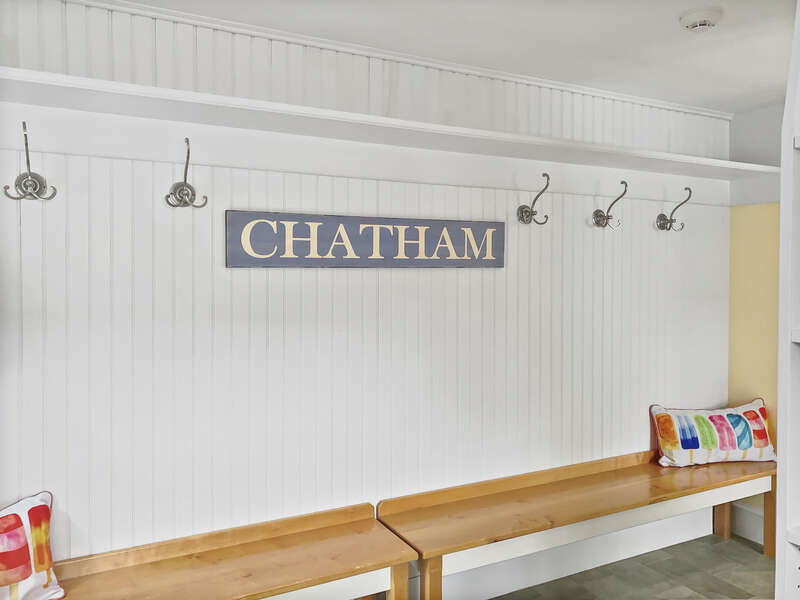 Great bench (and hook for towels!) inside the entrance from the patio - 201 Main Street Chatham Cape Cod - Sandpiper - NEVR