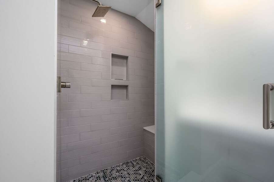 Bathroom #4 shower - 201 Main Street Chatham Cape Cod - Sandpiper - NEVR