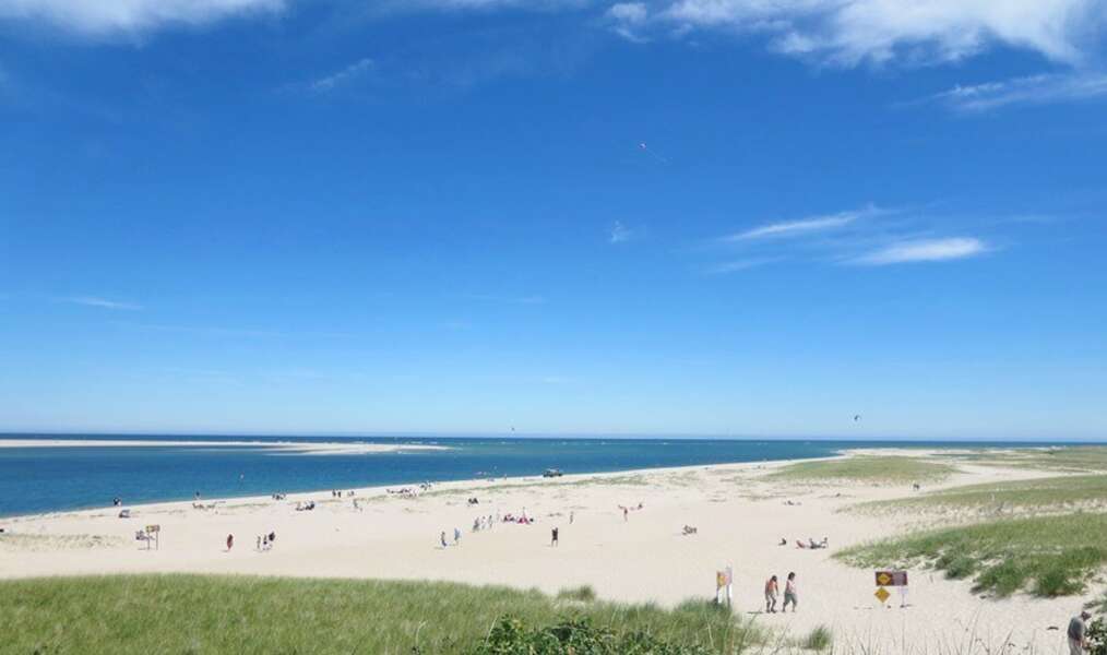 The take a walk on Lighthouse Beach - Chatham Cape Cod New England Vacation Rentals
