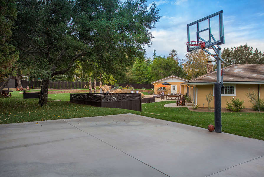 Sport Court with Basketball hoop