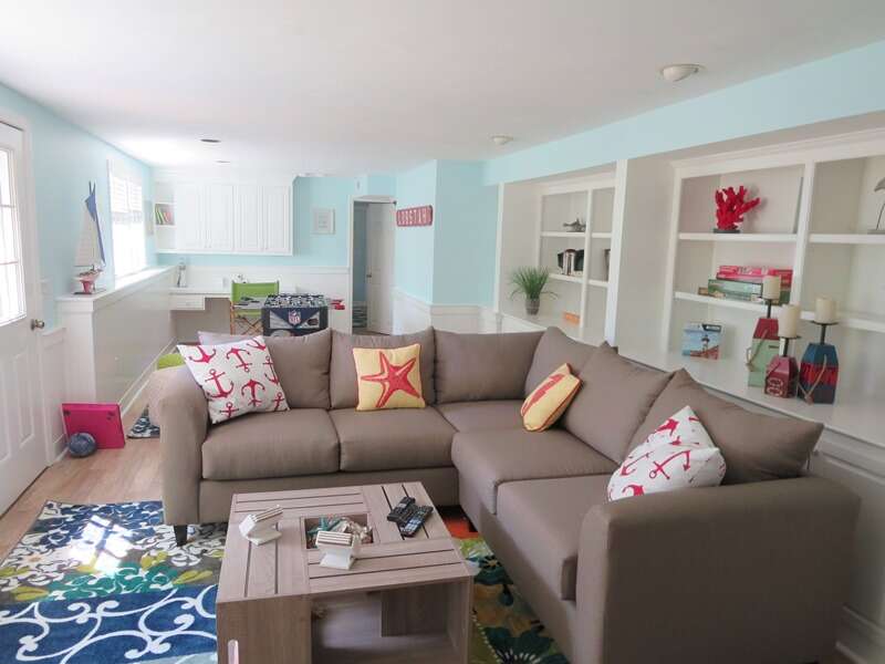 Comfy seating - 93 Pine Ridge Road Chatham Cape Cod New England Vacation Rentals