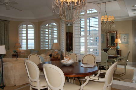Dining Room with Seating for Six