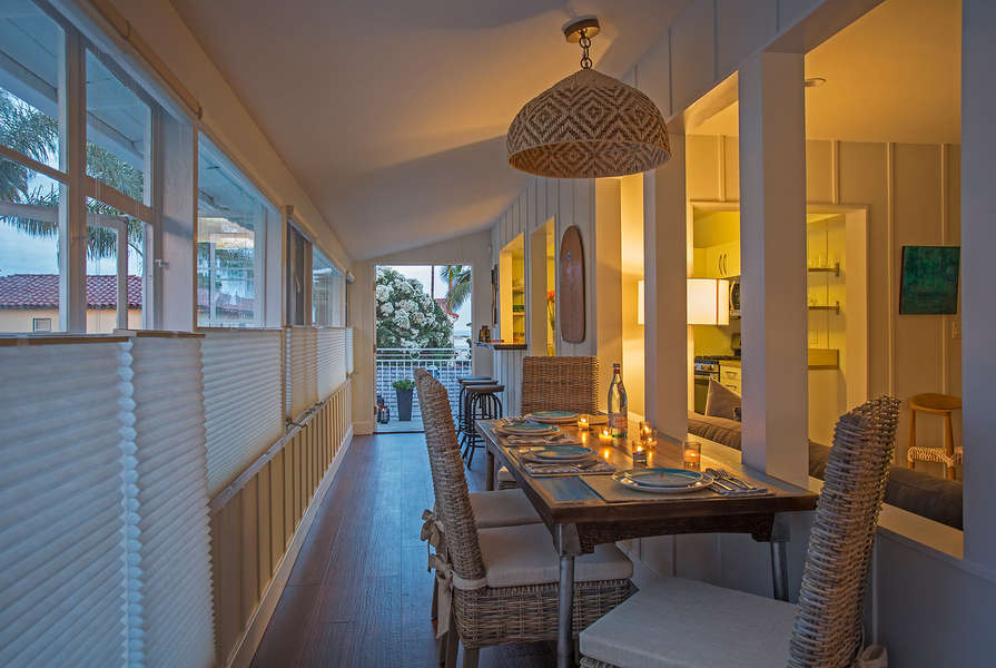 At night, dimmers add romantic ambiance