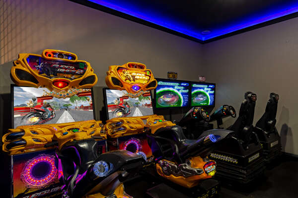 Sync racers to bring out your competitive spirit