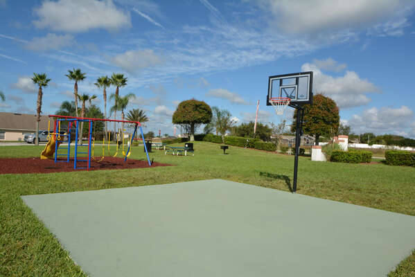 On-site facilities: basketball court