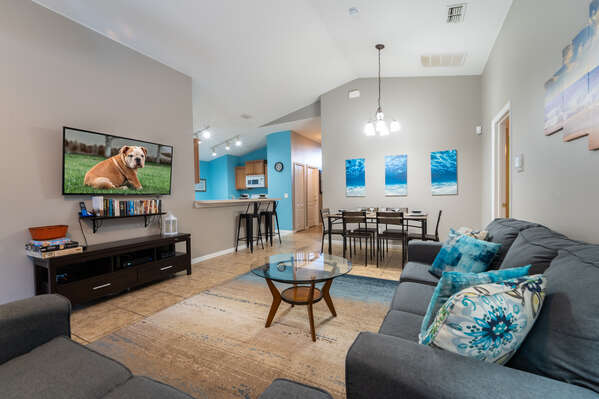 Living area showing wall mounted flatscreen TV