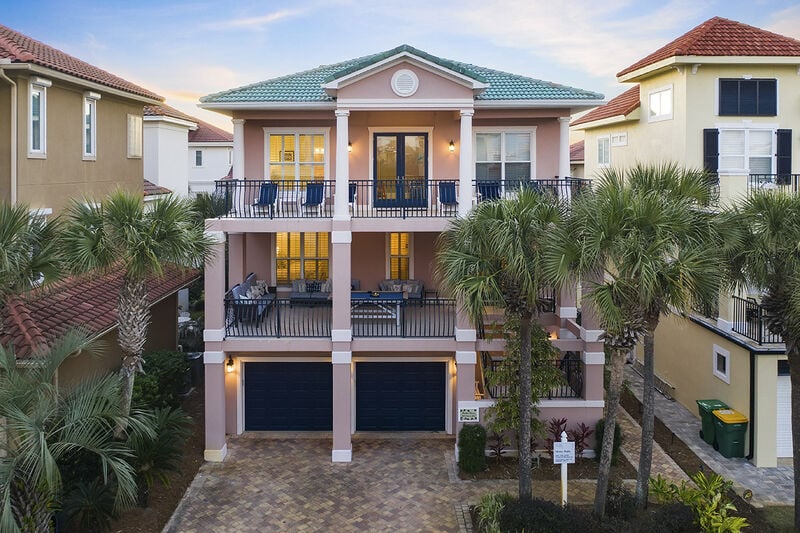 Honu Hale - Destiny by the Sea Vacation Rental House with Private and Near Beach in Destin, FL - Five Star Properties Destin/30A