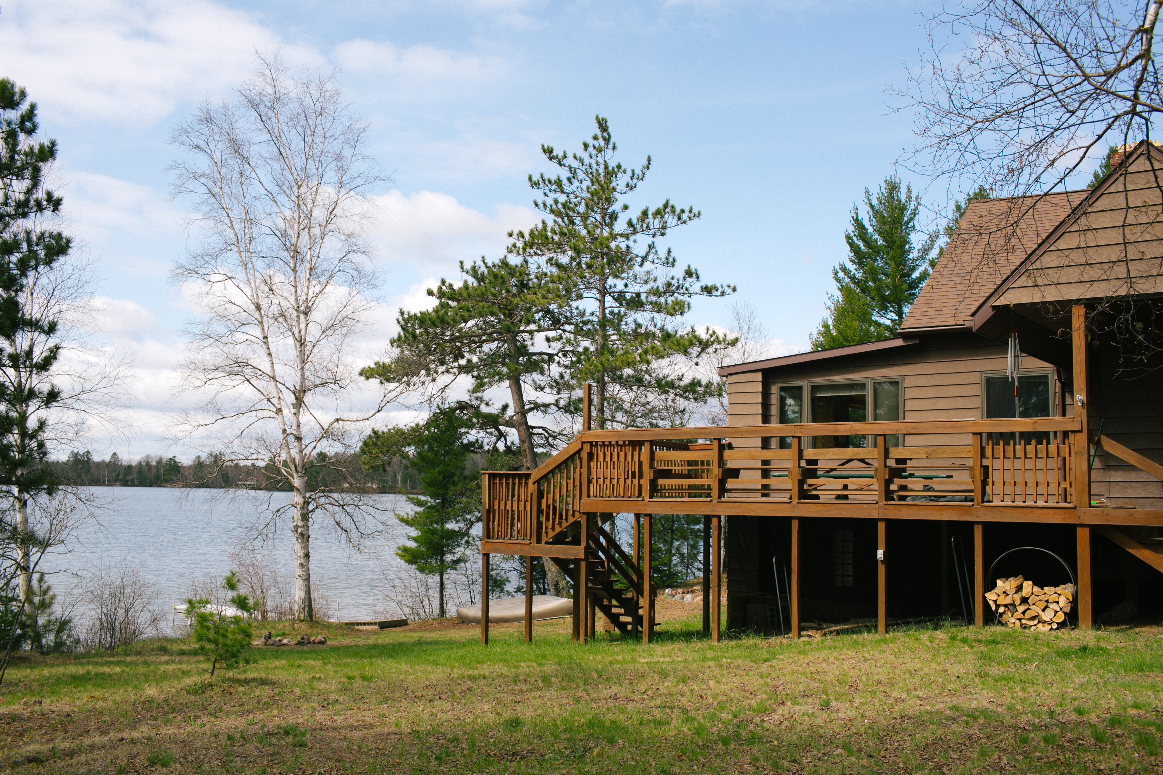 Little Lake Cottage: