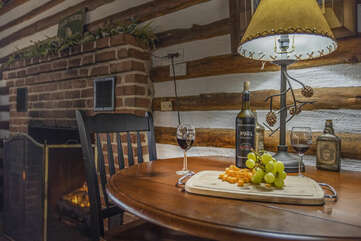Relax at Night by the Fire in the Real Log Cabin on the Lake