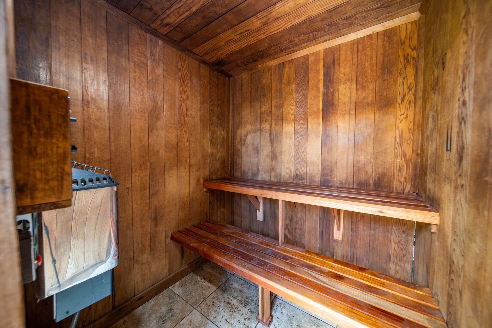 Sauna facilities with separate rooms for men and women
