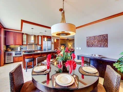 Spacious Dining Area with Luxury Furnishings inside Beach Villas OT-1402