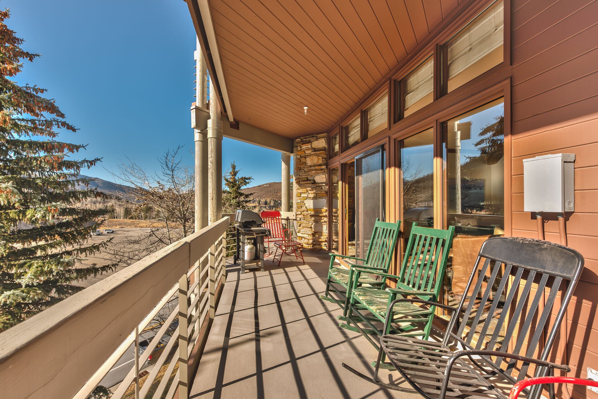 BBQ Grill and Patio Seating with Deer Valley Views